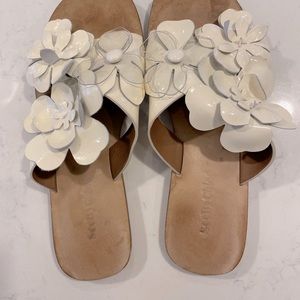 See By Chloe flower slides